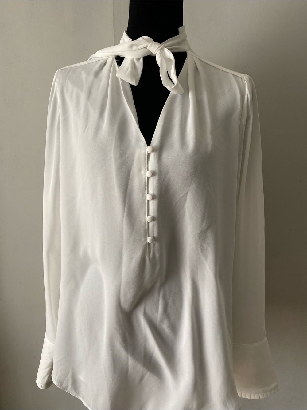 White House Black Market White Tie-Neck Long-Sleeve Blouse - Picture 2 of 6